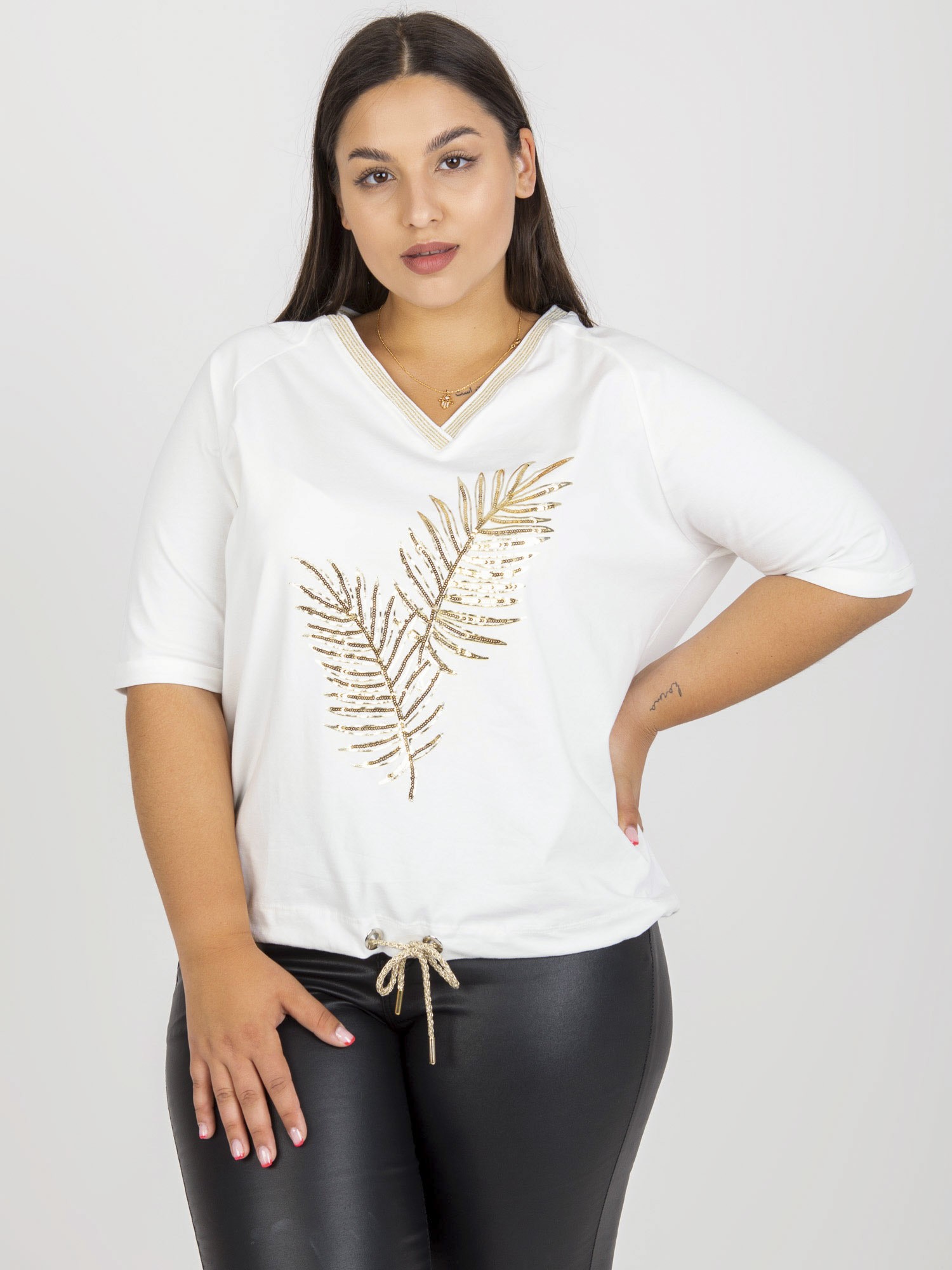 Tričko s výstrihom - biela