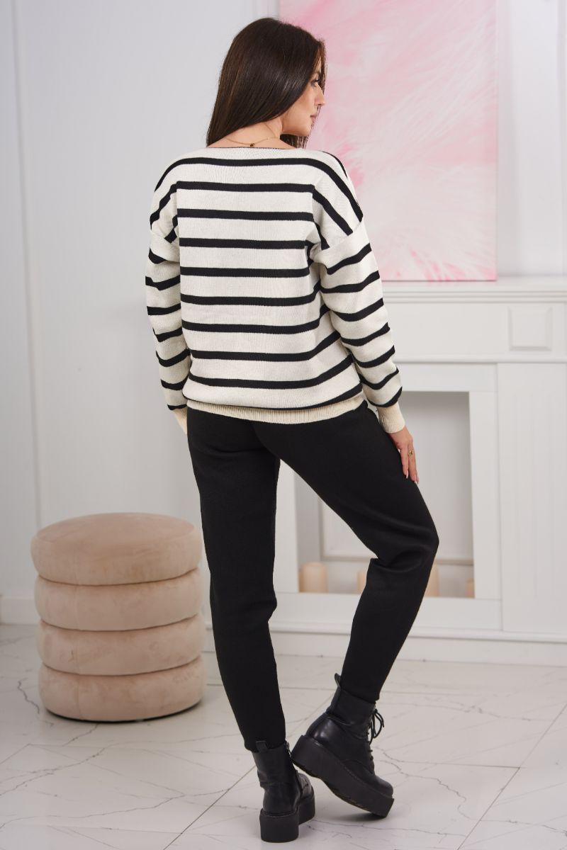 Svetrová súprava - čierna