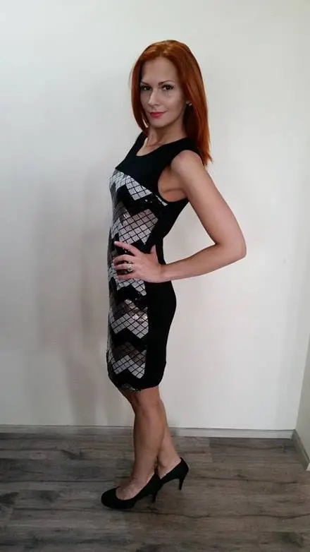 Dámske spoločenské šaty