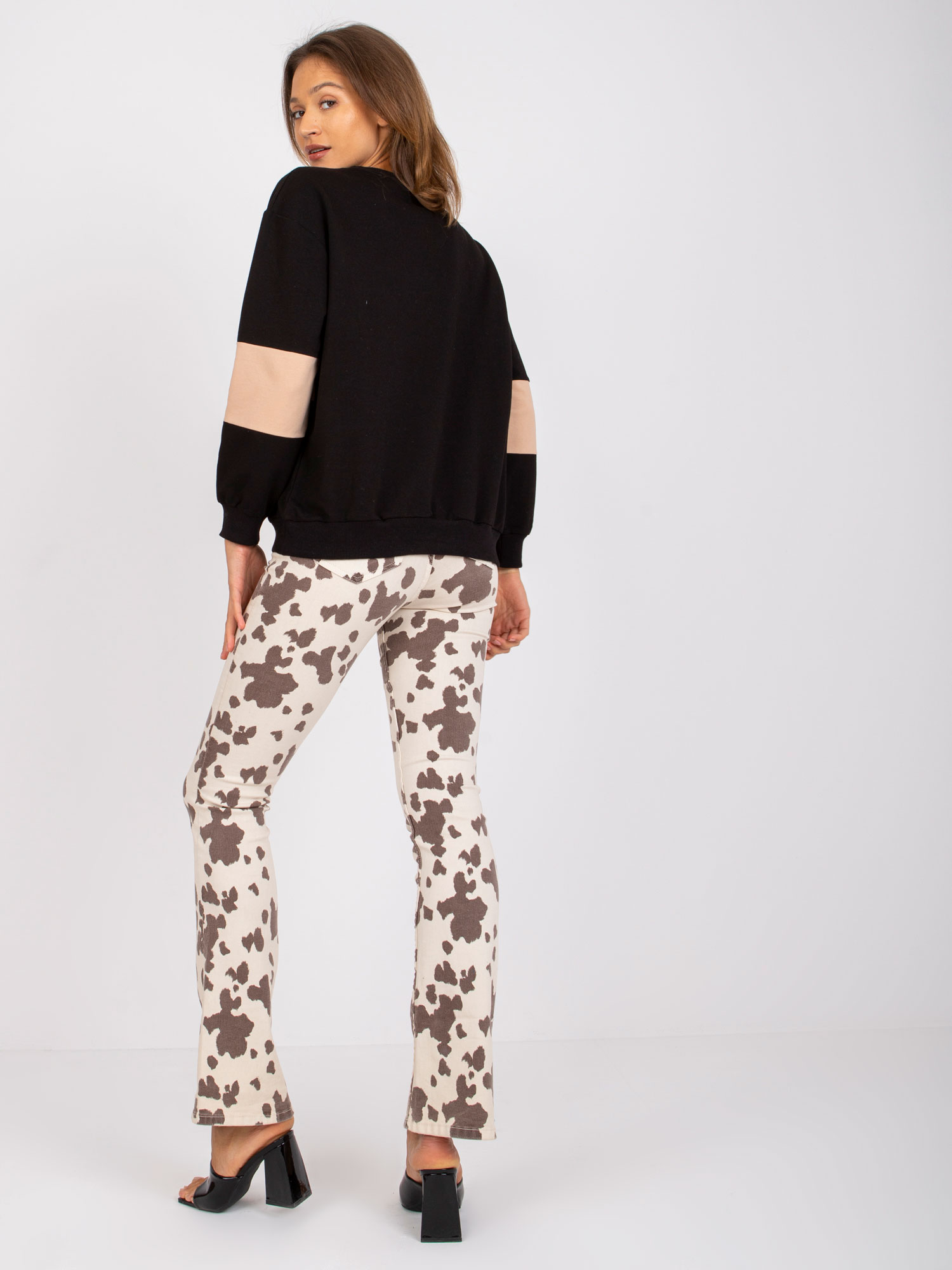 Mikina s nápisom - čierna