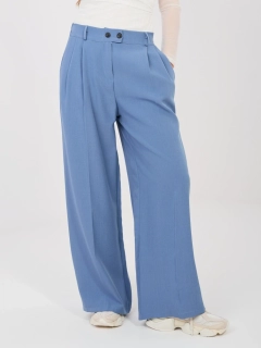 Široké kostýmové nohavice